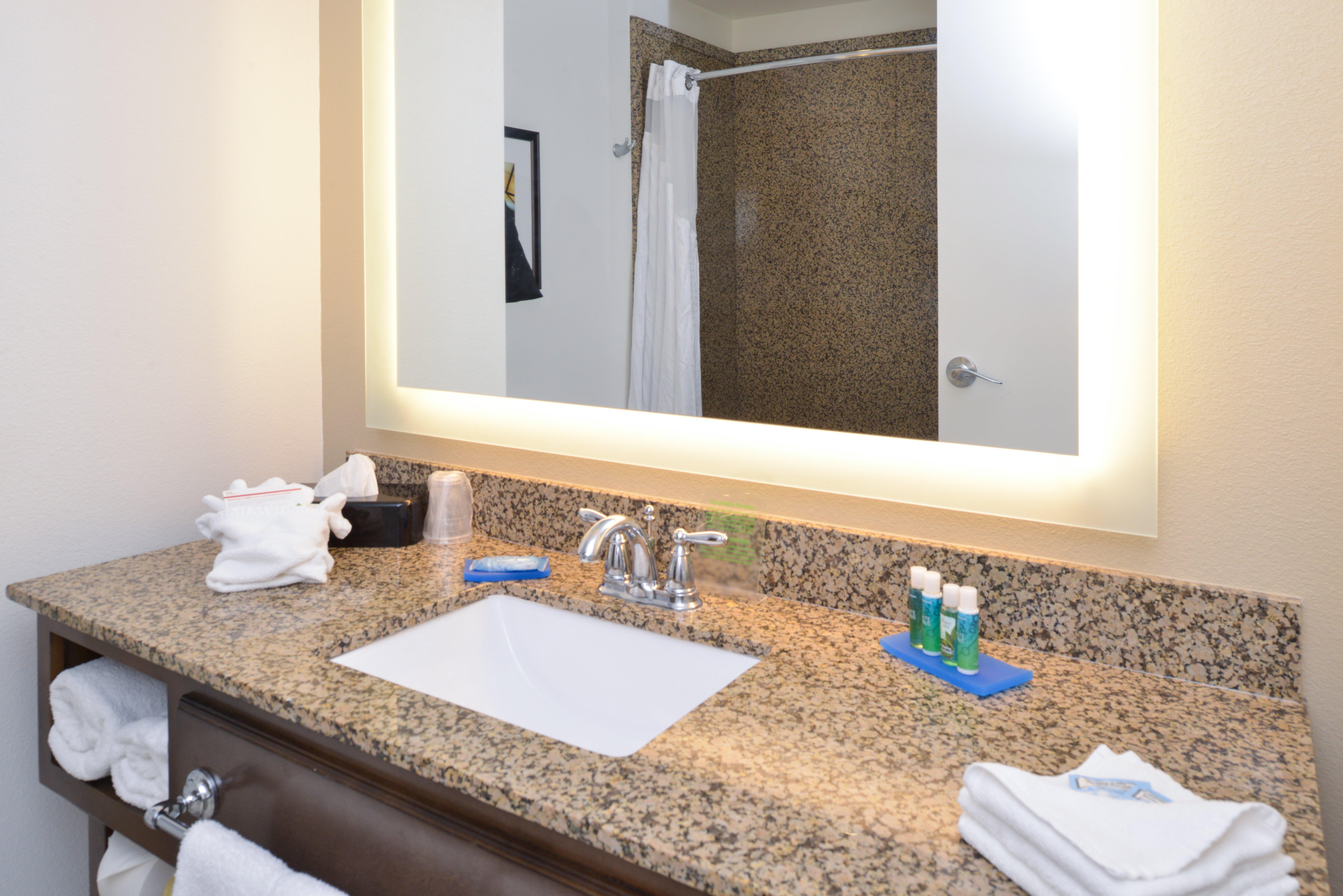 Holiday Inn Express Pocatello By Ihg Exterior foto