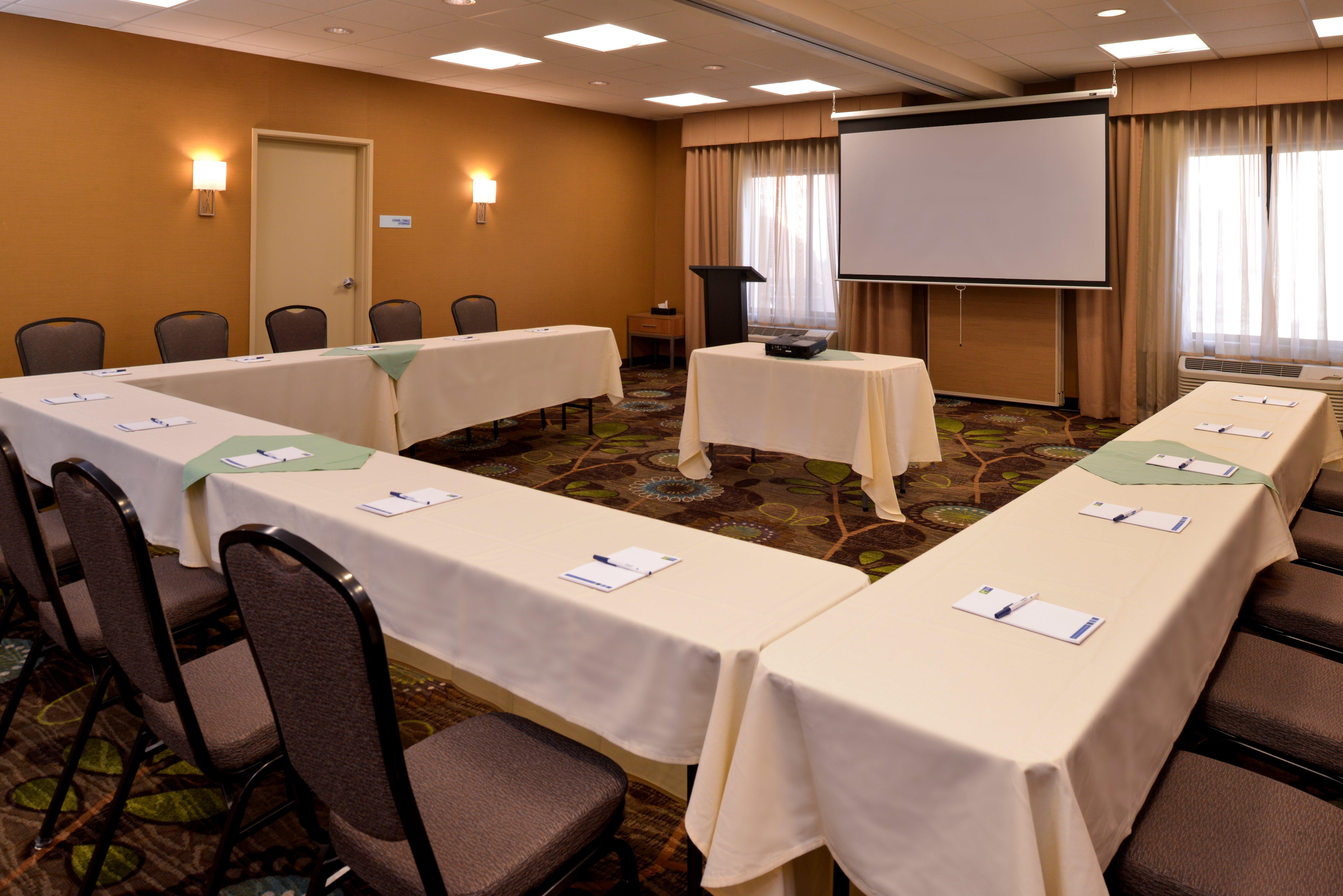 Holiday Inn Express Pocatello By Ihg Exterior foto