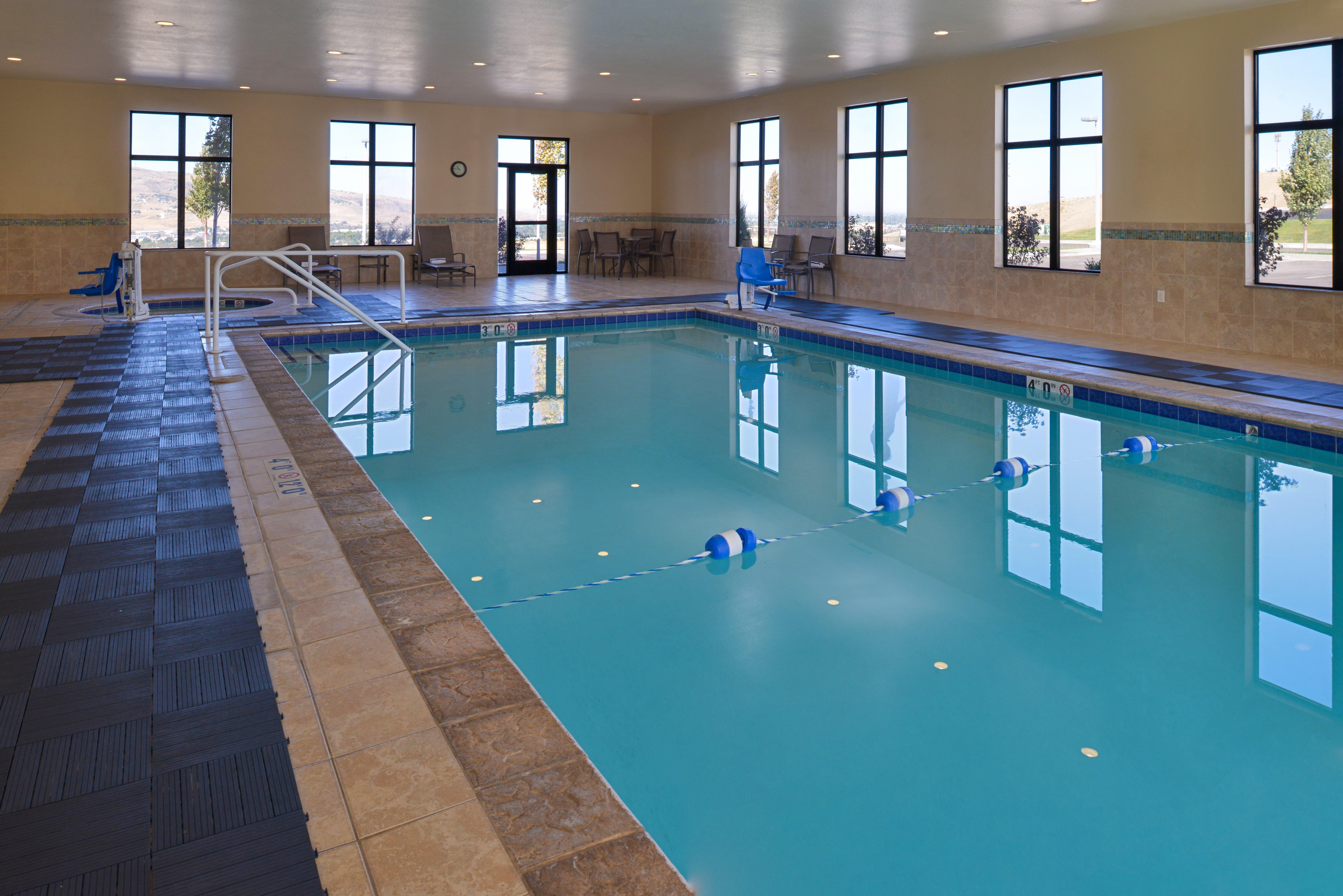 Holiday Inn Express Pocatello By Ihg Exterior foto